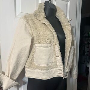 Celebrity Pink Cream Sherpa and Denim Jacket Size Large Never Worn